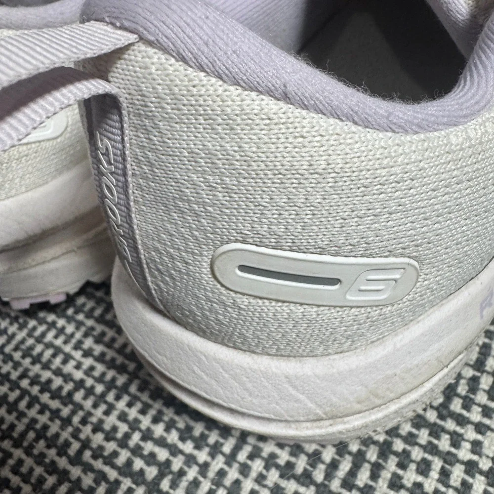 Brooks women size